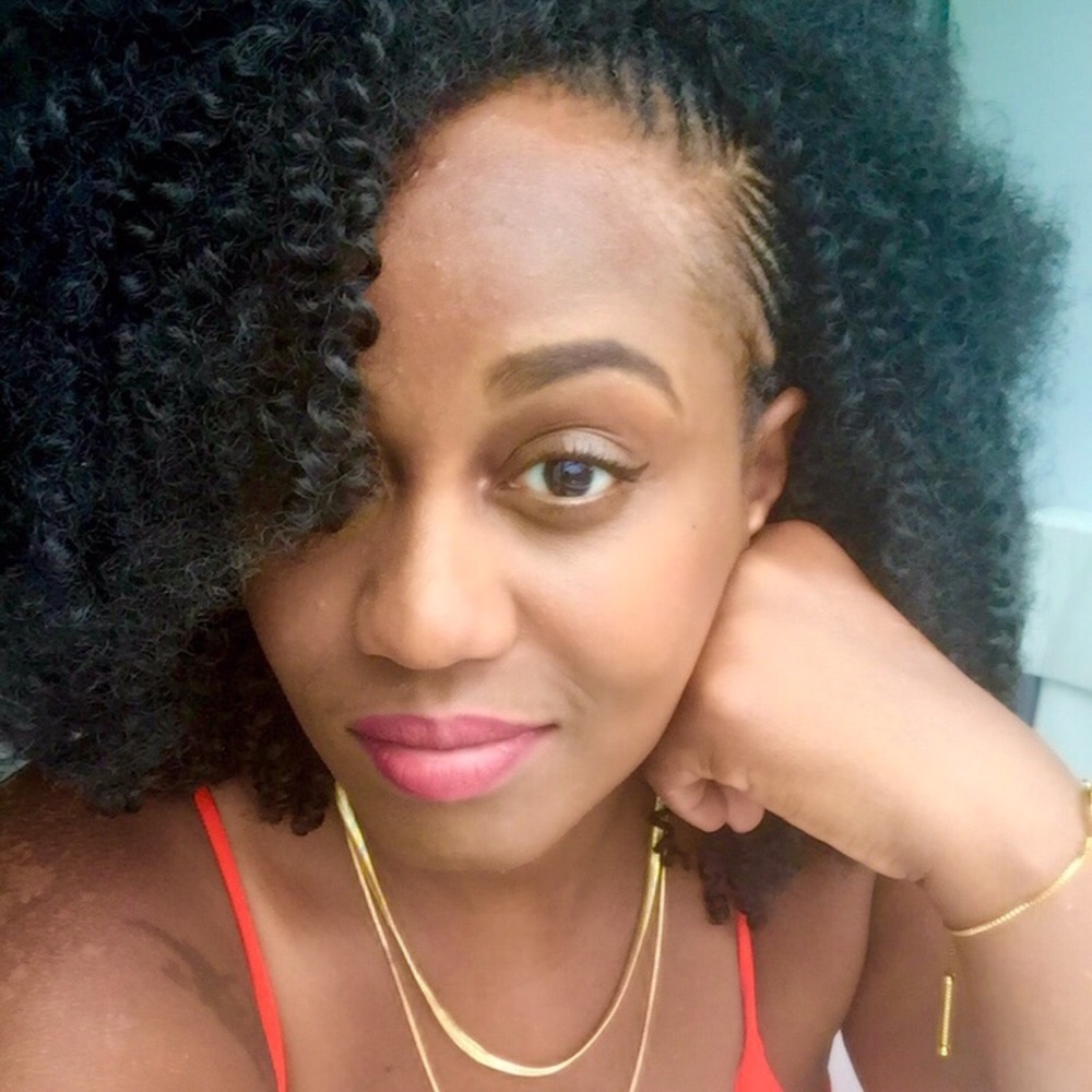 Meet your Posher, Cynthia